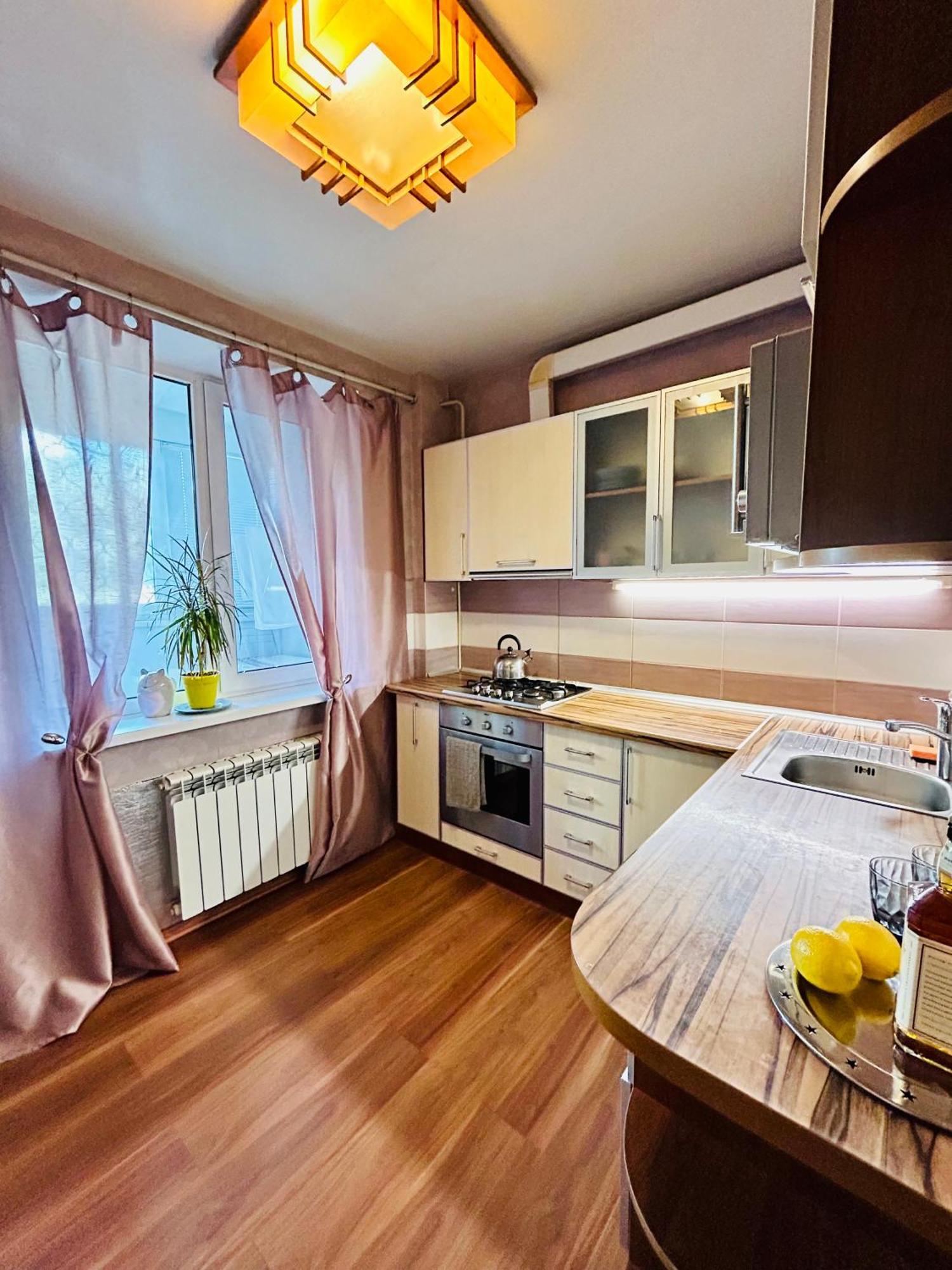 Апартаменты Возле Бц Тетрис Клочковская Kharkiv Exterior photo